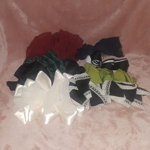 Hair barrettes and hair combs with bows